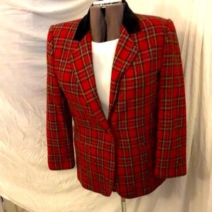 Woman’s scotch print red blazer with blank velvet collar; Size 12; Like new
